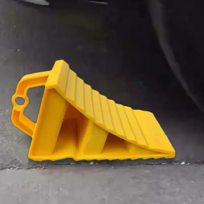 ABS Car Wheel Chock Anti-Slip Multipurpose Wheel Stopper Portable Yellow Tire Chocks Wear-Resistant Tire Stopper for Trucks RVs