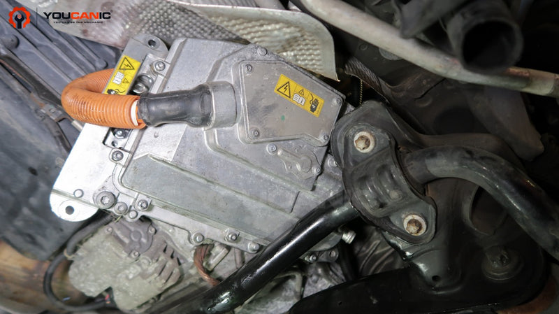 Mercedes S400 hybrid inverter converter module during installation, YOUCANIC